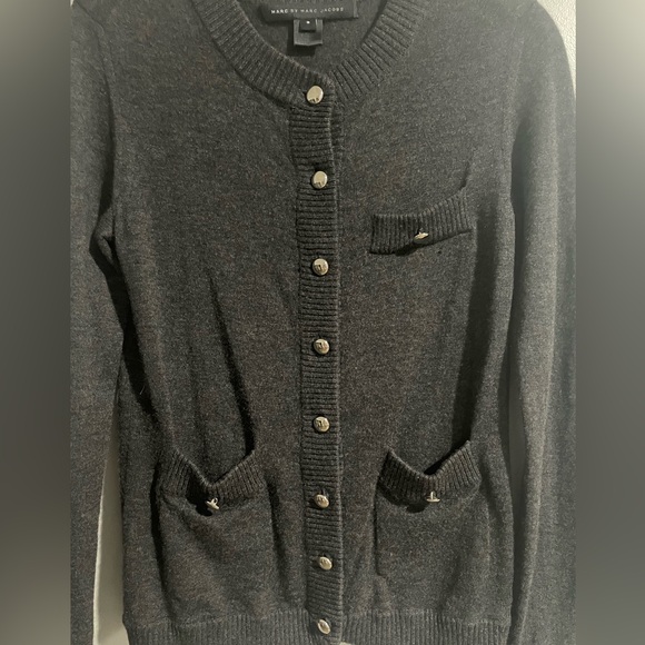 Mark Jacobs Sweater with Silver buttons in S. - Picture 3 of 4